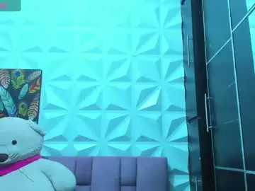 Chaturbate Live Porn of briyit_doll