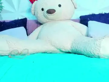 Chaturbate Watch Live Sex Cams of briyit_doll