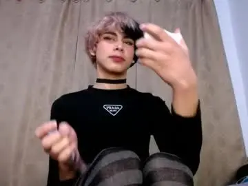 Chaturbate Free Porn Cam of darasweet20