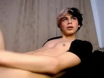 Chaturbate Free Live Porn of darasweet20