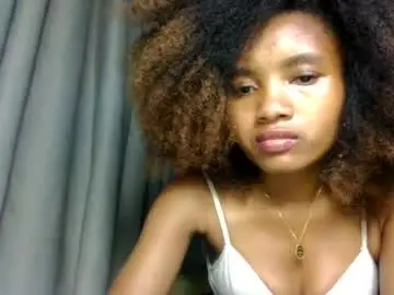 Chaturbate Best live sex cam show of odiiias