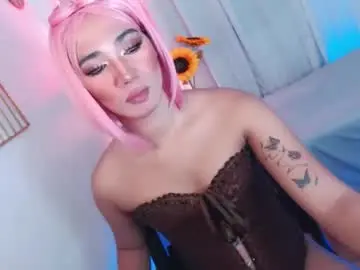 Chaturbate Live Sex Cam of shane_hugexx