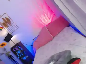 Chaturbate Live Sex Cam of shane_hugexx