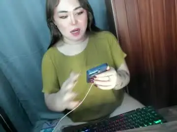 Chaturbate Watch Live Sex Cams of suckinghercock803