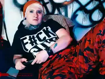 Chaturbate Adult Video Chat of ftmblueyes