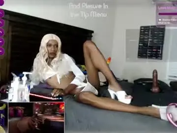 Chaturbate Adult Webcams of queenofwhiteice