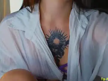 tinnymollys01 from chaturbate
