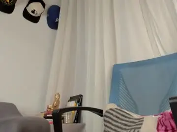 Chaturbate Sex Cam of santi_xximo