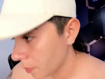 Chaturbate Live Porn of abbysmiitth_