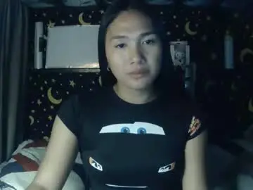 insulting_whoreifica from chaturbate