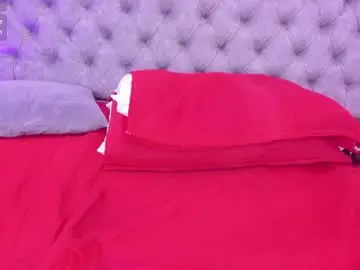Chaturbate Sex Cam of sofia_girl_