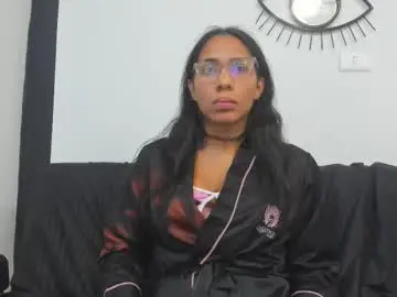 Chaturbate Adult Webcam of emilygomezz
