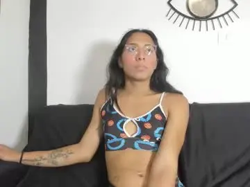 Chaturbate Live Porn of emilygomezz