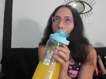 Chaturbate Sex Cam of emilygomezz