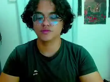 Chaturbate Nude Webcam of dan_blous