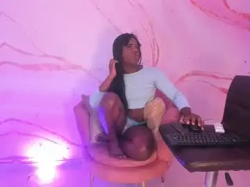 Chaturbate Nude Webcam of aylin0_01