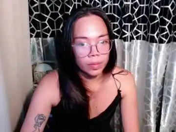 sensational_trixie from chaturbate