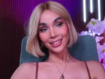 Chaturbate Live Sex Cam of xforyoureyesonlyx