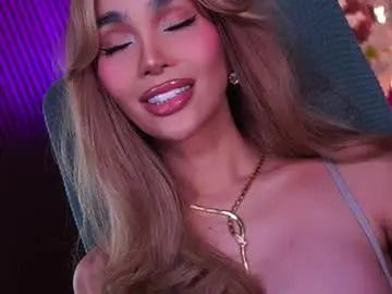 Chaturbate Free Porn Cam of xforyoureyesonlyx