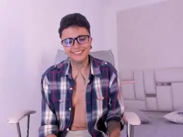 Chaturbate Adult Video Chat of antony_d_ossa