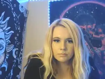 Chaturbate Live Sex of devyn_winter