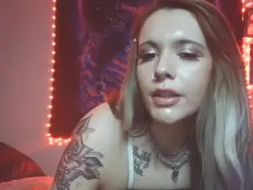 devyn_winter from chaturbate
