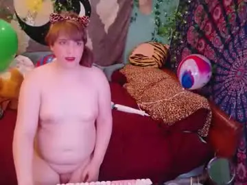 Chaturbate Free Porn Cam of maddy_cat