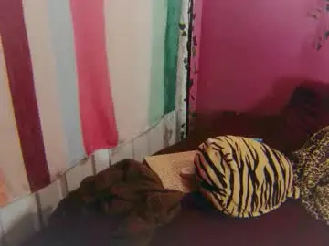 Chaturbate Free Live Porn of maddy_cat