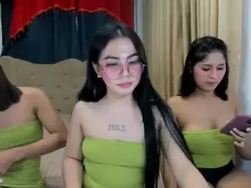 Chaturbate Live Sex Cam of urhotgirl_sexyariela