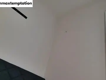 Chaturbate Best live sex cam show of emmaxtemptation