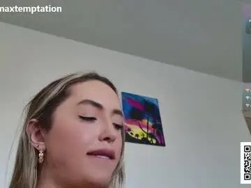 Chaturbate Nude Webcam of emmaxtemptation