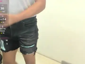 Chaturbate Sex Cam of andrea_castt