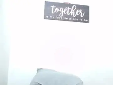 Chaturbate Best live sex cam show of alejandra_19c