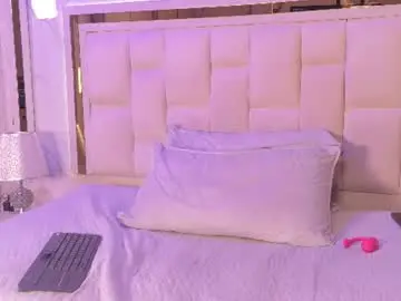 Chaturbate Best live sex cam show of mackenzie_sm