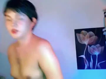 pretty_little_baby28 from chaturbate