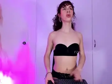 Chaturbate Sex Cam of roselinedior