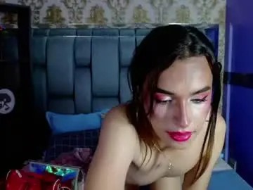 Chaturbate Live Sex Cam of amy_blair__