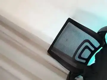 Chaturbate Nude Webcam of fallinlovewithivy