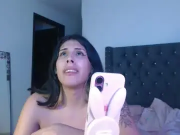 Chaturbate Sex Chat of serenaroussee