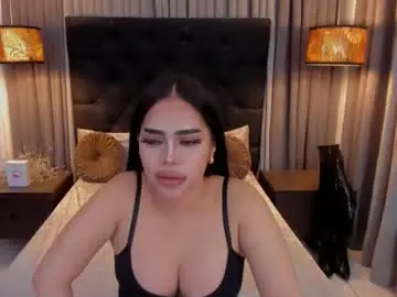 Chaturbate Best live sex cam show of hennessygoddess69