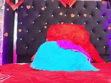 Chaturbate Live Sex Cam of laura_fox01