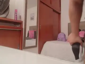 Chaturbate Adult Video Chat of miley_baker