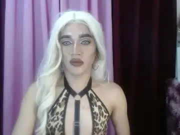 Chaturbate Best live sex cam show of urcumgirlasiants