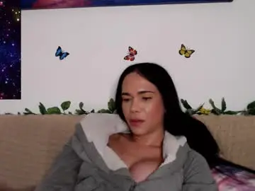 Chaturbate Watch Live Sex Cams of luara_