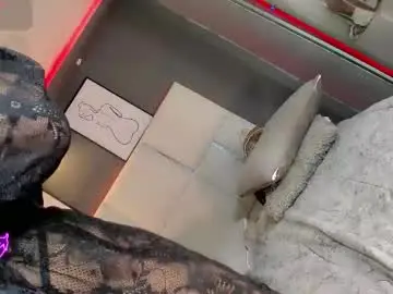 Chaturbate Live Sex Cam of manellyksparklee