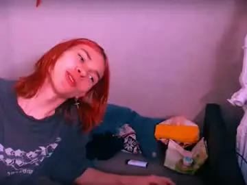 arielpinkcat from chaturbate