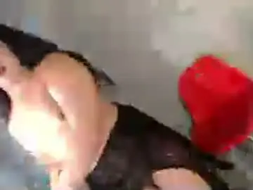 Chaturbate Nude Webcam of public_slut_cam