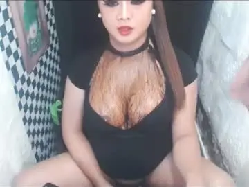 Chaturbate Free Live Porn of xsexyhugecock