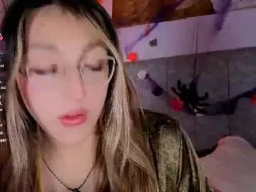 Chaturbate Live Sex Cam of antonellastar24_
