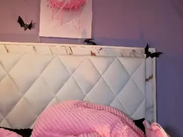 Chaturbate Watch Live Sex Cams of antonellastar24_